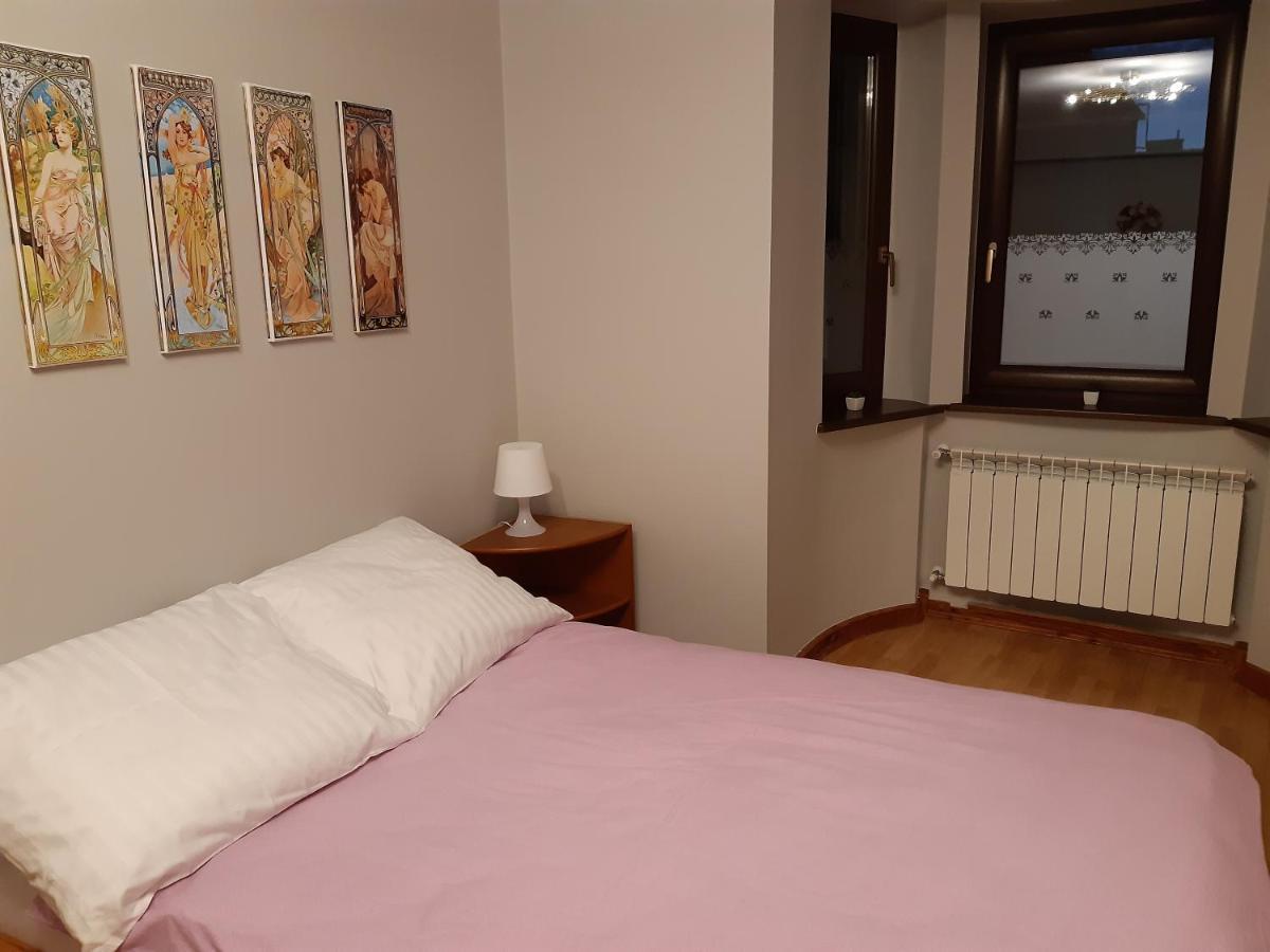 Secesja House Apartment Oswiecim Luaran gambar