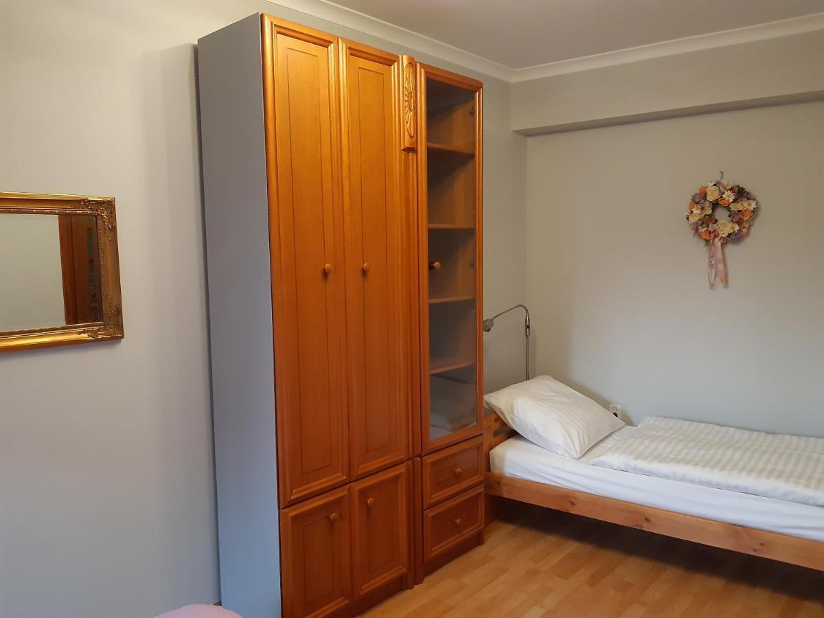 Secesja House Apartment Oswiecim Luaran gambar