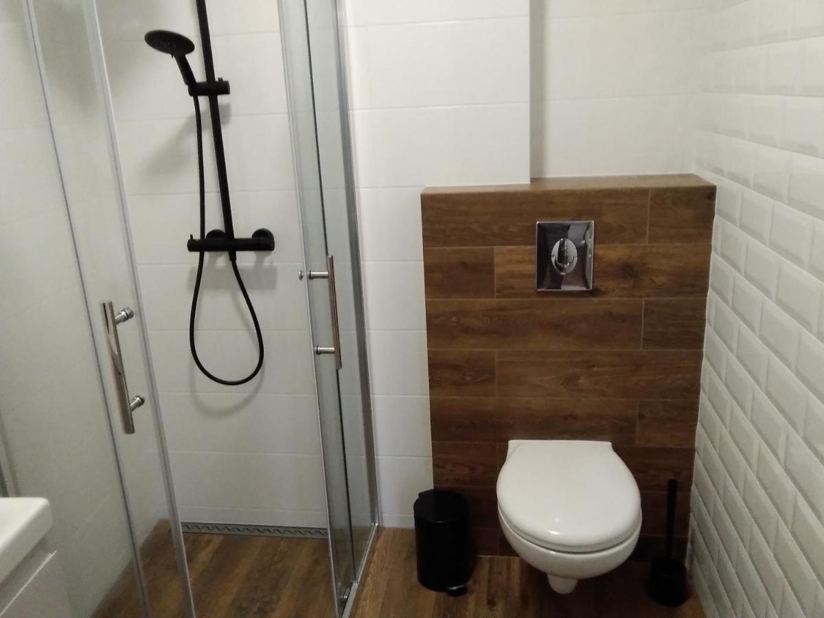 Secesja House Apartment Oswiecim Luaran gambar